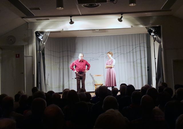 2015-11-07 Tomas Andersson och Ellinor Lindgren beskuren