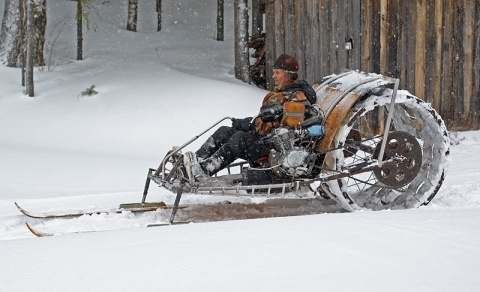 snöskoter copy