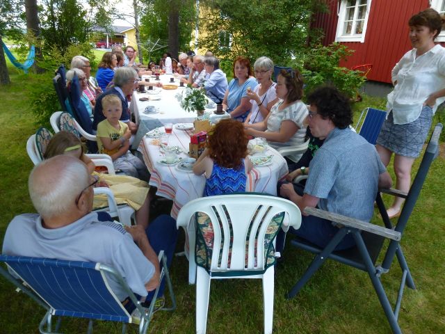 P1020715 lunch m släkten